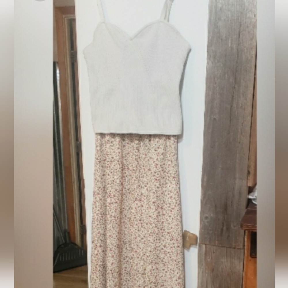 2 Piece Skirt SetStretch Waist,airy Cool,med With Pink Little Flowers,andCroptop